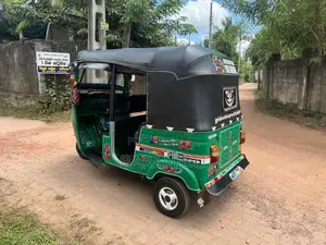 Bajaj 2 stroke 2006 Three Wheel (Used)