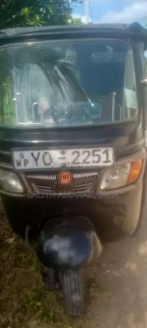 TVS King 2011 Three Wheel (Used)