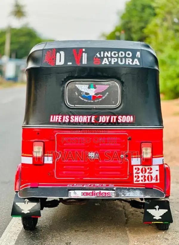 Bajaj 2 Stroke 1995 Three Wheel (Used)
