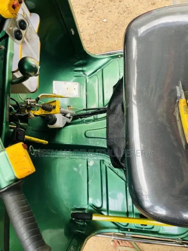 Bajaj 2 Stroke 1999 Three Wheel (Used)