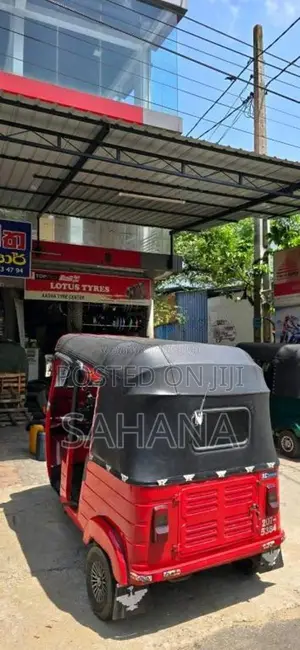 Bajaj RE 2001 Three Wheel (Used)