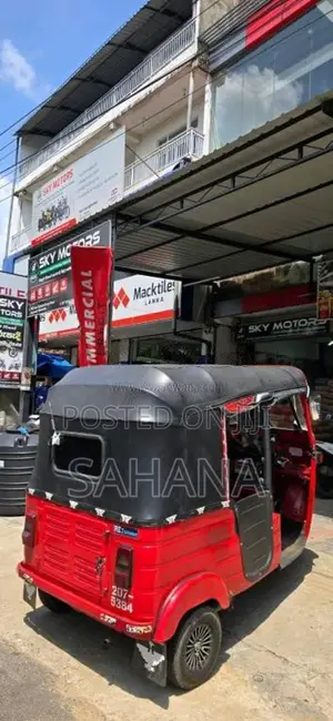 Bajaj RE 2001 Three Wheel (Used)