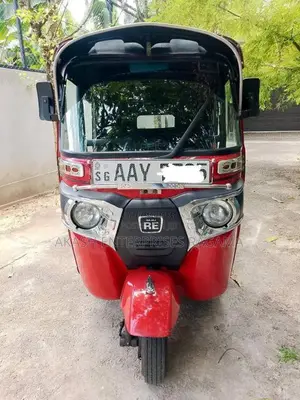Bajaj RE 205 2015 Three Wheel (Used)