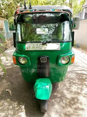 Bajaj RE 205 2013 Three Wheel (Used)