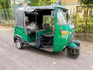 Bajaj RE 2 Stroke 2005 Three Wheel (Used)