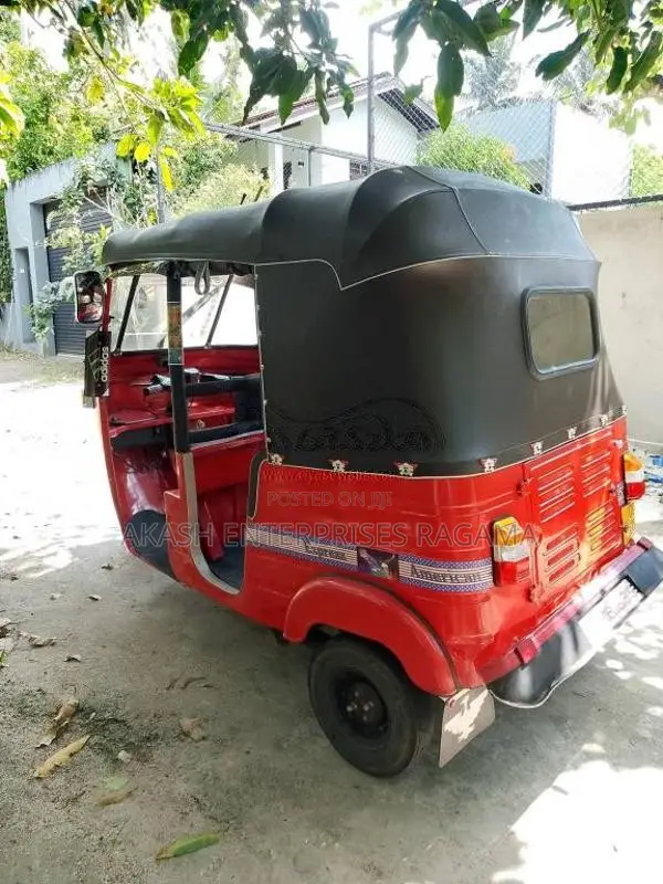 Bajaj RE 4 Stroke 2007 Three Wheel (Used)