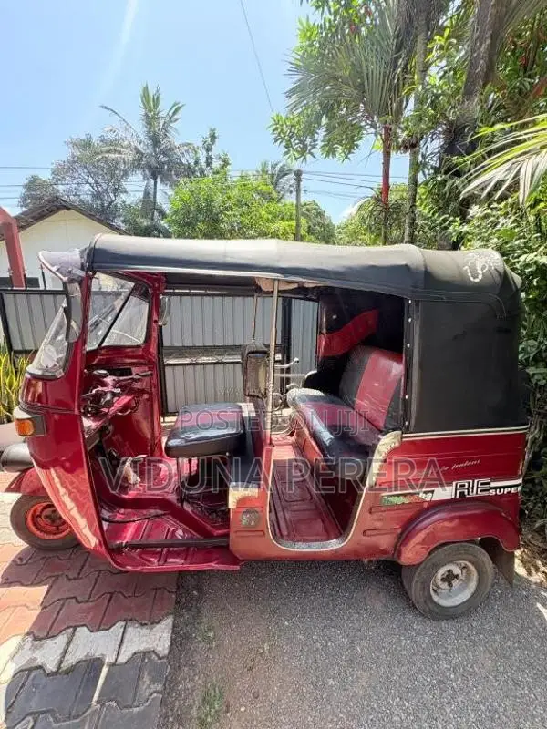 Bajaj 2 Stroke 2003 Three Wheel (Used)