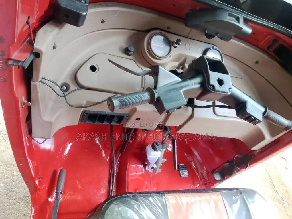 Bajaj RE 205 2015 Three Wheel (Used)
