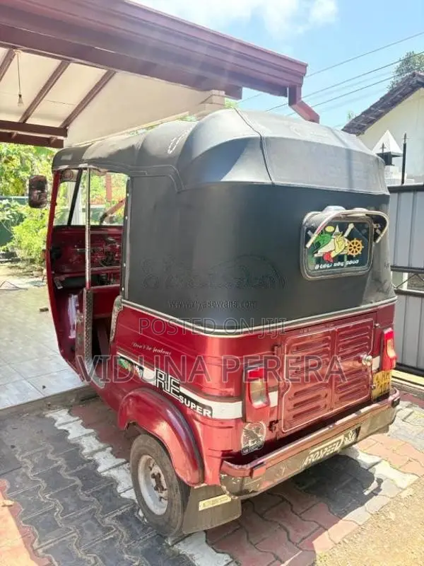 Bajaj 2 Stroke 2003 Three Wheel (Used)