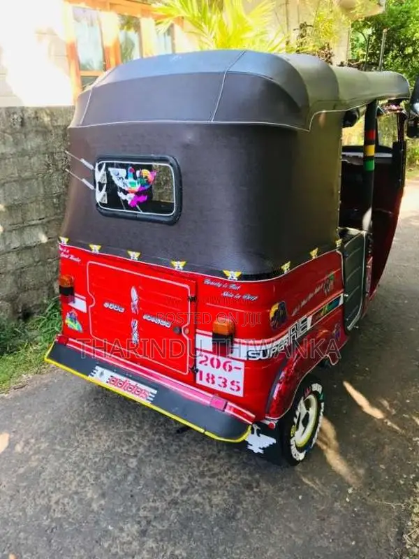 Bajaj 2 Stroke 2000 Three Wheel (Used)