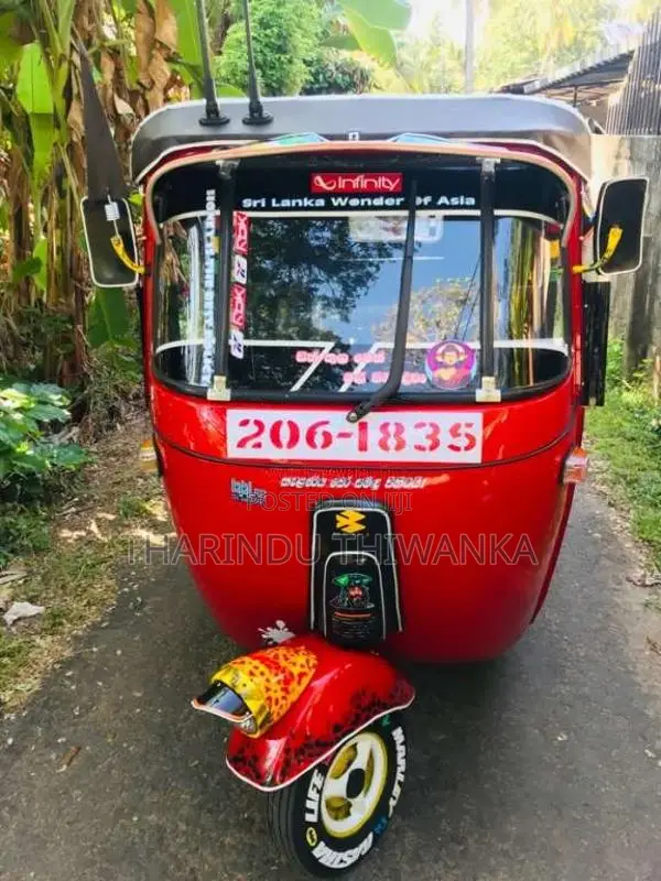 Bajaj 2 Stroke 2000 Three Wheel (Used)