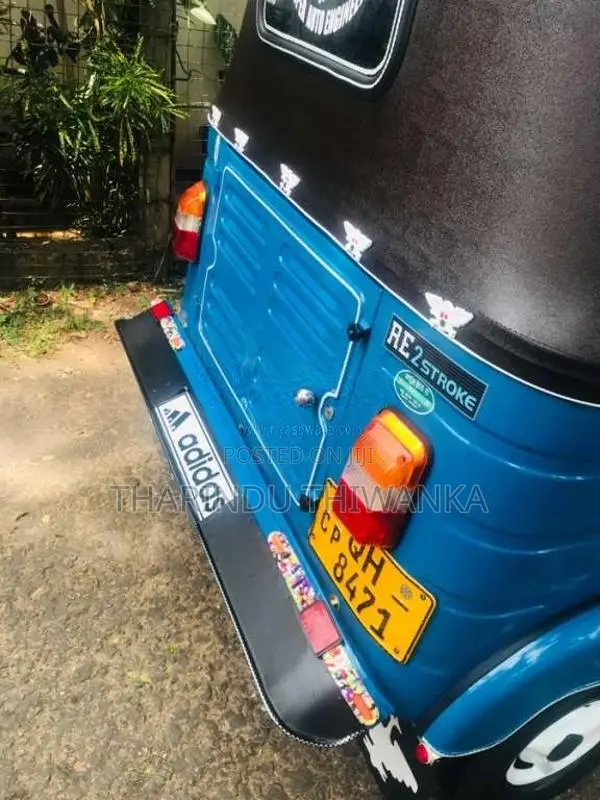 Bajaj 2 Stroke 2006 Three Wheel (Used)