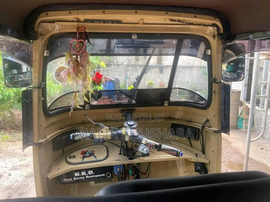 Bajaj 2 Stroke 2003 Three Wheel (Used)