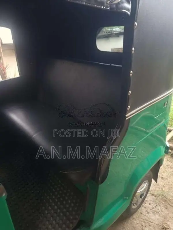 TVS King 2010 Three Wheel (Used)