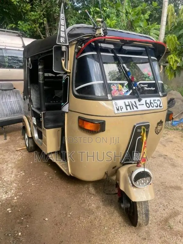 Bajaj 2 Stroke 2003 Three Wheel (Used)