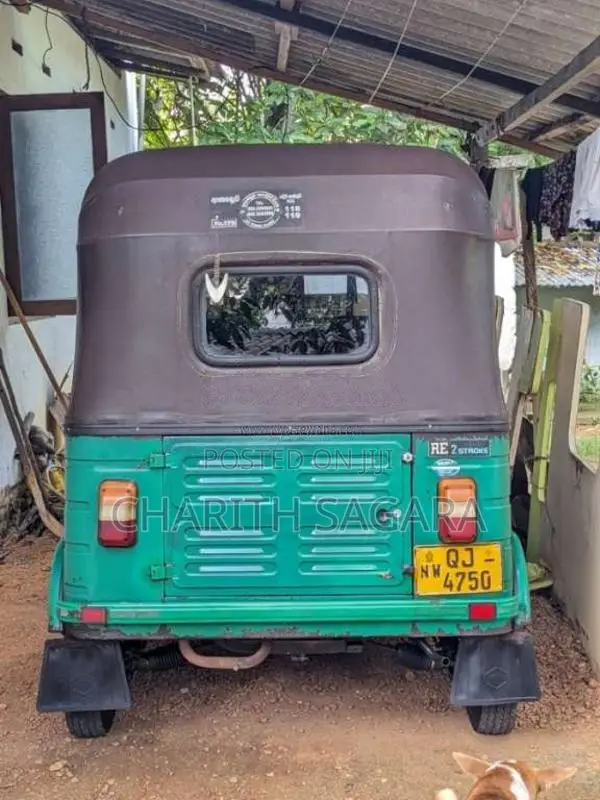 Bajaj 2 Stroke 2006 Three Wheel (Used)