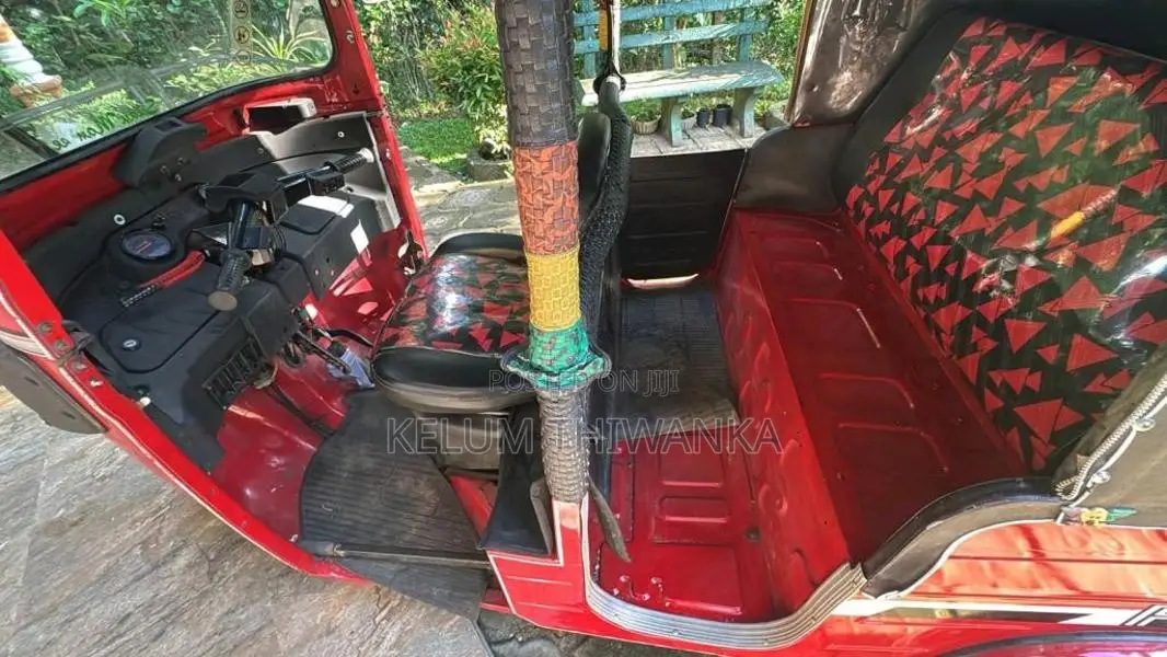 Bajaj RE 2014 Three Wheel (Used)