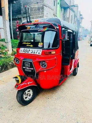 Bajaj 4 Stroke 2015 Three Wheel (Used)