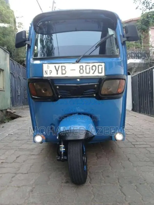 TVS King 2010 Three Wheel (Used)