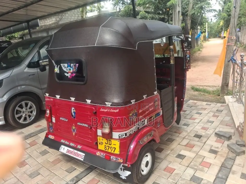 Bajaj 2 stroke 2004 Three Wheel (Used)