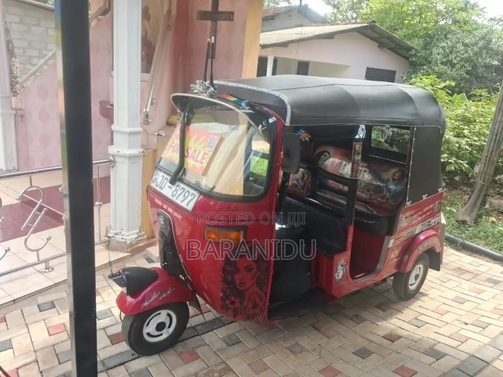 Bajaj 2 stroke 2004 Three Wheel (Used)