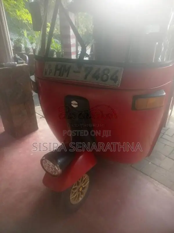 Bajaj 2 Stroke 2003 Three Wheel (Used)