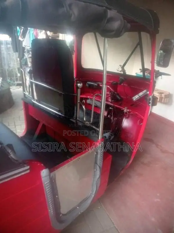 Bajaj 2 Stroke 2003 Three Wheel (Used)