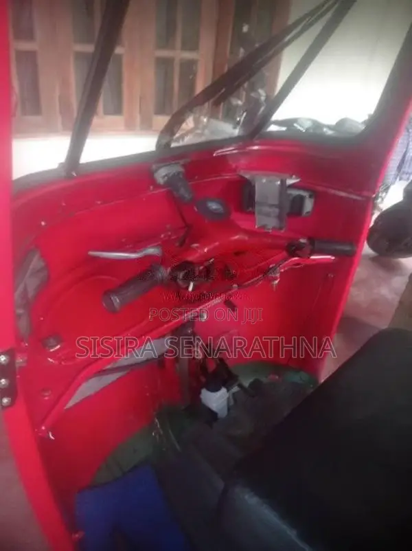 Bajaj 2 Stroke 2003 Three Wheel (Used)