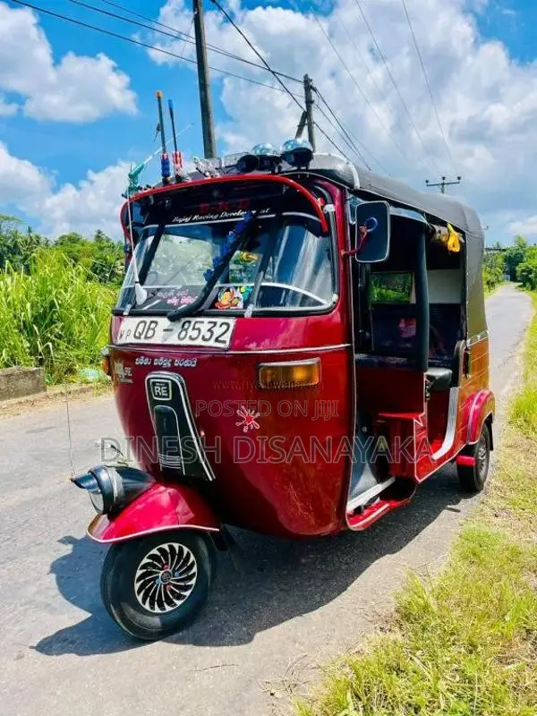 Bajaj 2 Stroke 2005 Three Wheel (Used)