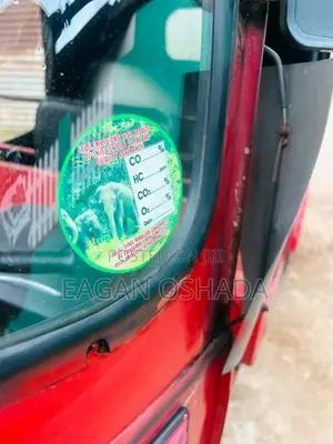 Bajaj 4 stroke 2012 Three Wheel (Used)