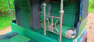 Bajaj 4 Stroke 2011 Three Wheel (Used)