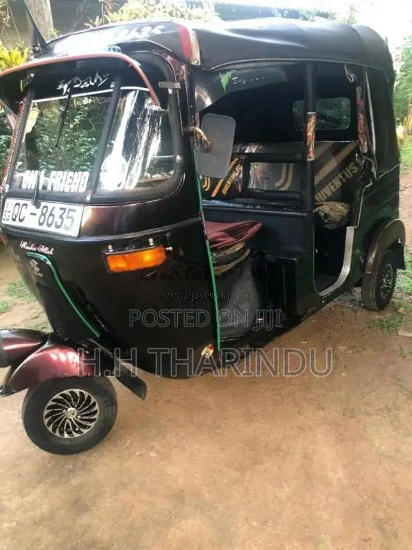 Bajaj RE 2005 Three Wheel (Used)