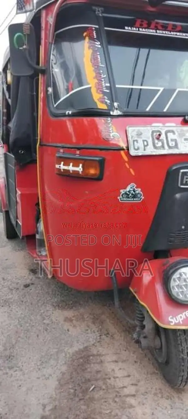 Bajaj 2 Stroke 2000 Three Wheel (Used)