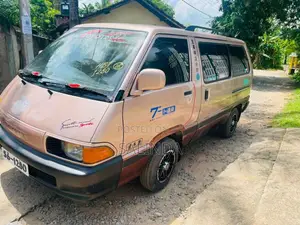 Toyota TownAce 1990 Van (Used)