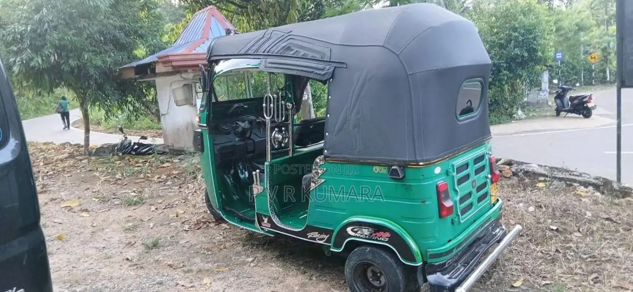 Bajaj Re 205 2018 Three Wheel (Used)