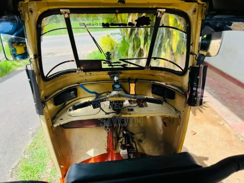 Bajaj 2 Stroke 1980 Three Wheel (Used)