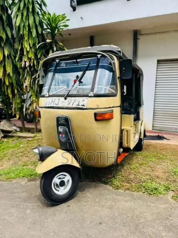 Bajaj 2 Stroke 1980 Three Wheel (Used)
