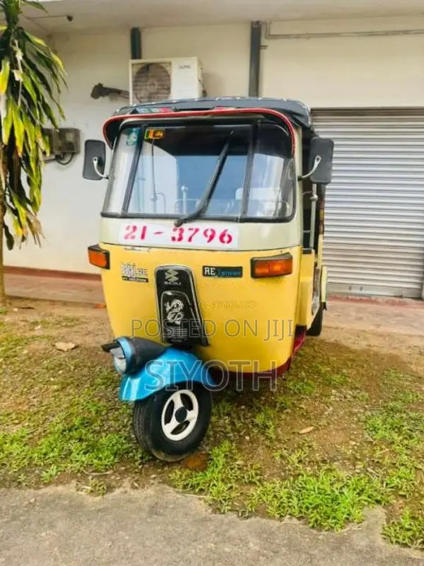 Bajaj 2 Stroke 1992 Three Wheel (Used)