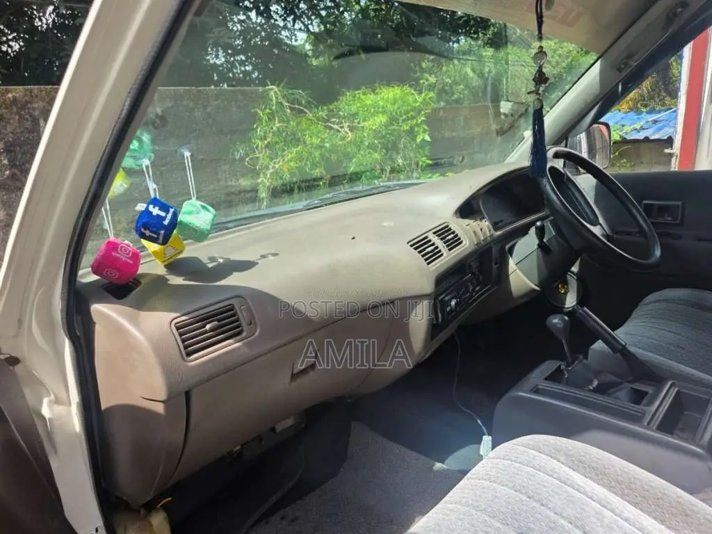 Toyota TownAce CR27 1991 Van (Used)