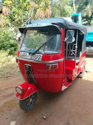 Bajaj 2 Stroke 2003 Three Wheel (Used)