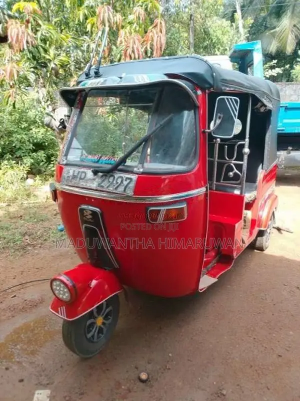Bajaj 2 Stroke 2003 Three Wheel (Used)