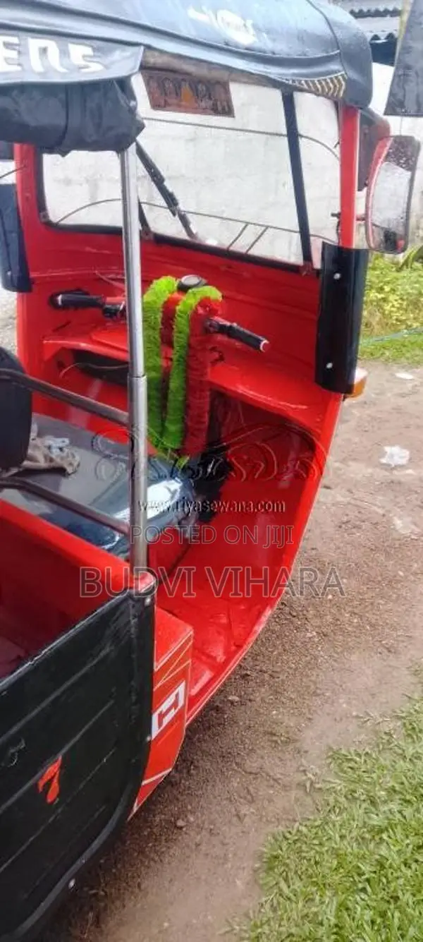 Bajaj 2 Stroke 1996 Three Wheel (Used)