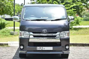 Toyota KDH TRH Dark Prime 2015 Van (Used)