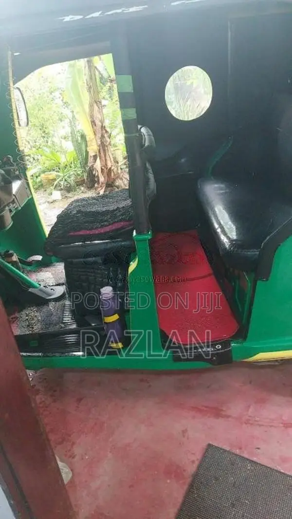 TVS King 2014 Three Wheel (Used)