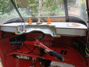 Bajaj 2 Stroke 2004 Three Wheel (Used)