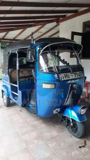 Bajaj 2 Stroke 2004 Three Wheel (Used)