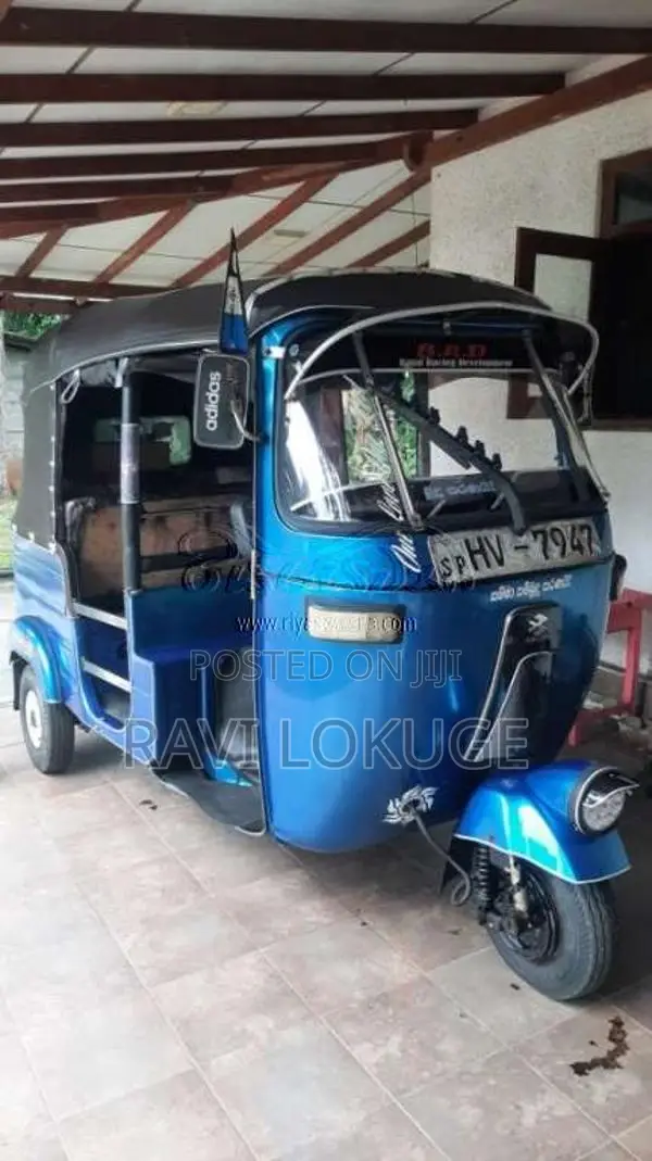 Bajaj 2 Stroke 2004 Three Wheel (Used)