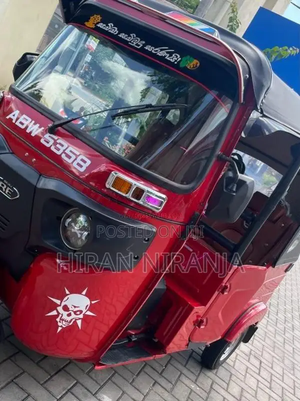 Bajaj RE 4 Stroke 2025 Three Wheel (Used)
