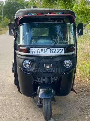 Bajaj 4 Stroke 2014 Three Wheel (Used)