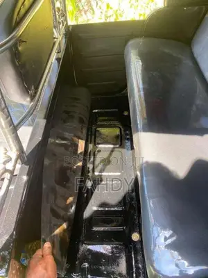 Bajaj 4 Stroke 2014 Three Wheel (Used)